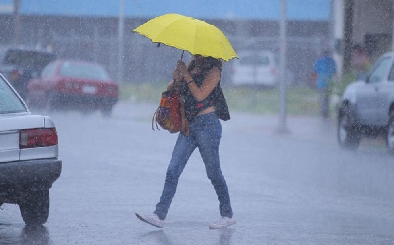 Onamet pronostica lluvias para esta tarde mantiene restricciones en la costa atlantica