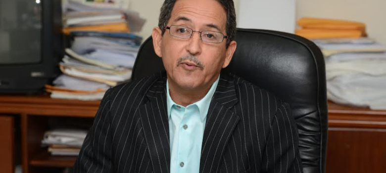 Luis Estrella director general de Tru00e1nsito Terrestre del Ministerio de Obras Pu00fablicas y Comunicaciones Luis Estrella