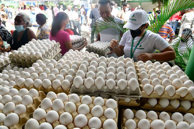 Deploran medida prohibe huevos sean exportados